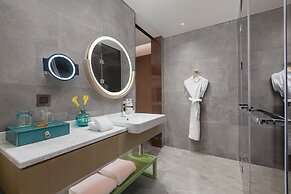 Holiday Inn Deqing Xinshi Ancient Town by IHG