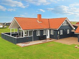 8 Person Holiday Home in Lokken-by Traum