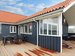 8 Person Holiday Home in Lokken-by Traum