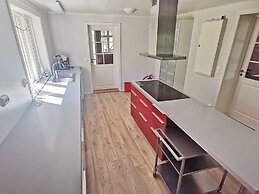 18 Person Holiday Home in Sauda