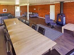 18 Person Holiday Home in Sauda