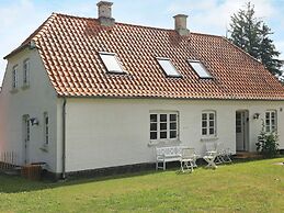 8 Person Holiday Home in Bindslev