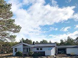 6 Person Holiday Home in Aure