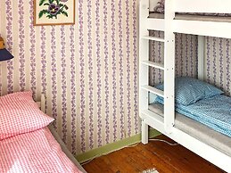 8 Person Holiday Home in Stonglandseidet