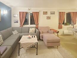 8 Person Holiday Home in Stonglandseidet