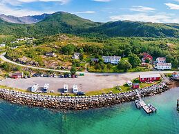 8 Person Holiday Home in Stonglandseidet