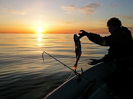 8 Person Holiday Home in Stonglandseidet