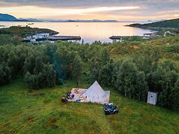 8 Person Holiday Home in Stonglandseidet