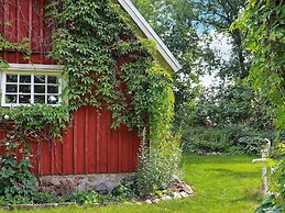 6 Person Holiday Home in Orkeljunga