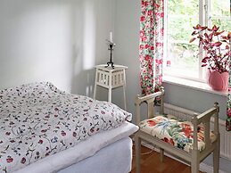 6 Person Holiday Home in Orkeljunga