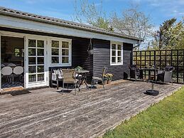 8 Person Holiday Home in Vaeggerlose