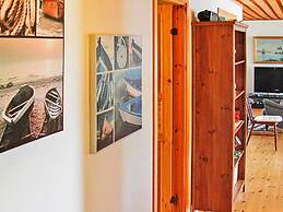 6 Person Holiday Home in Vena-by Traum