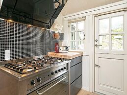 6 Person Holiday Home in Jerup