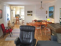 6 Person Holiday Home in Olderdalen