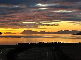 6 Person Holiday Home in Olderdalen