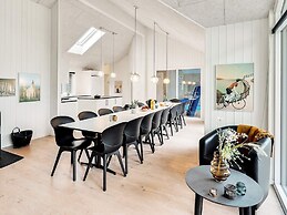 16 Person Holiday Home in Vaeggerlose