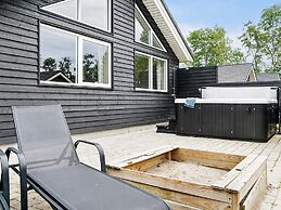 16 Person Holiday Home in Vaeggerlose