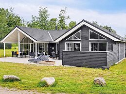 16 Person Holiday Home in Vaeggerlose