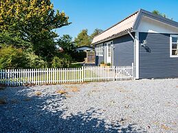 6 Person Holiday Home in Grenaa-by Traum