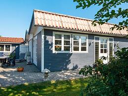 6 Person Holiday Home in Grenaa-by Traum
