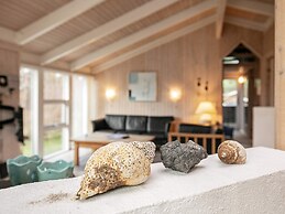 6 Person Holiday Home in Jerup