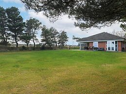 6 Person Holiday Home in Blavand