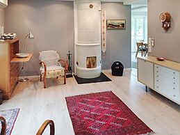 6 Person Holiday Home in Aplared-by Traum
