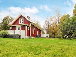 6 Person Holiday Home in Aplared-by Traum