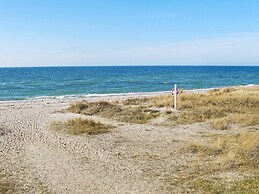 6 Person Holiday Home in Dannemare