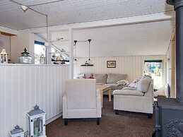 6 Person Holiday Home in Glesborg