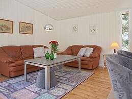 6 Person Holiday Home in Aakirkeby