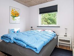 8 Person Holiday Home in Hemmet