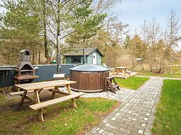 8 Person Holiday Home in Hemmet