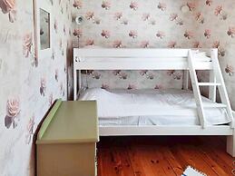 4 Person Holiday Home in Hogklint-by Traum