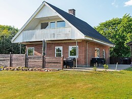 8 Person Holiday Home in Ringkobing