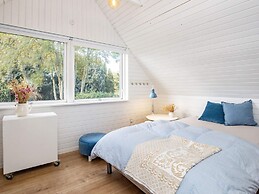 5 Person Holiday Home in Frorup-by Traum