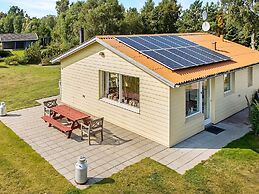 6 Person Holiday Home in Hadsund