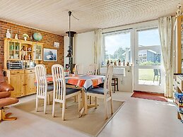 6 Person Holiday Home in Hadsund