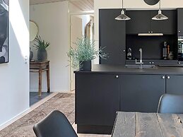 8 Person Holiday Home in Hornbaek-by Traum