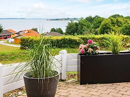 6 Person Holiday Home in Aabenraa-by Traum