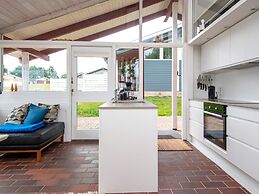 6 Person Holiday Home in Aabenraa-by Traum