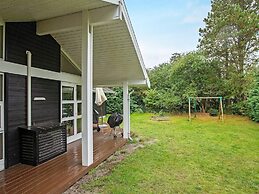 10 Person Holiday Home in Vaeggerlose-by Traum