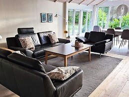 6 Person Holiday Home in Hojslev-by Traum