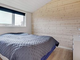 8 Person Holiday Home in Hejls