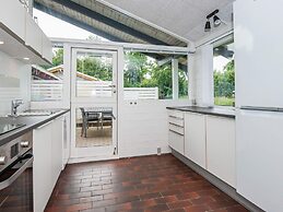 6 Person Holiday Home in Aabenraa
