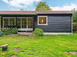 6 Person Holiday Home in Ebeltoft