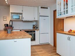 6 Person Holiday Home in Ebeltoft