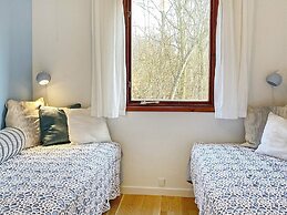 6 Person Holiday Home in Ebeltoft