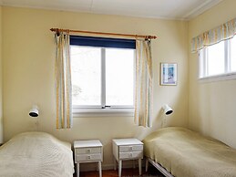 8 Person Holiday Home in Stromstad