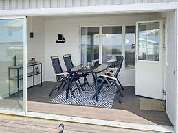12 Person Holiday Home in Lysekil-by Traum